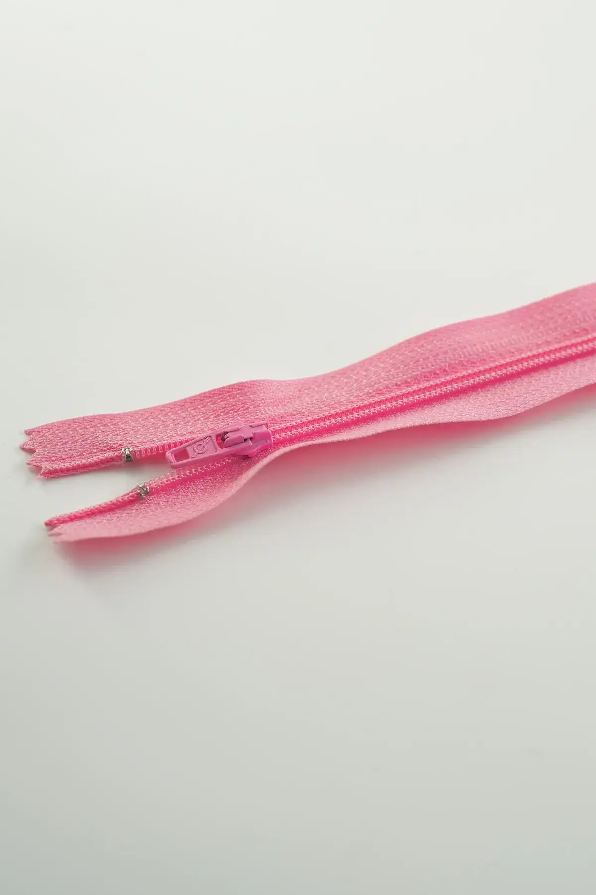 Cremallera nylon cerrada 3662 60cm c/534