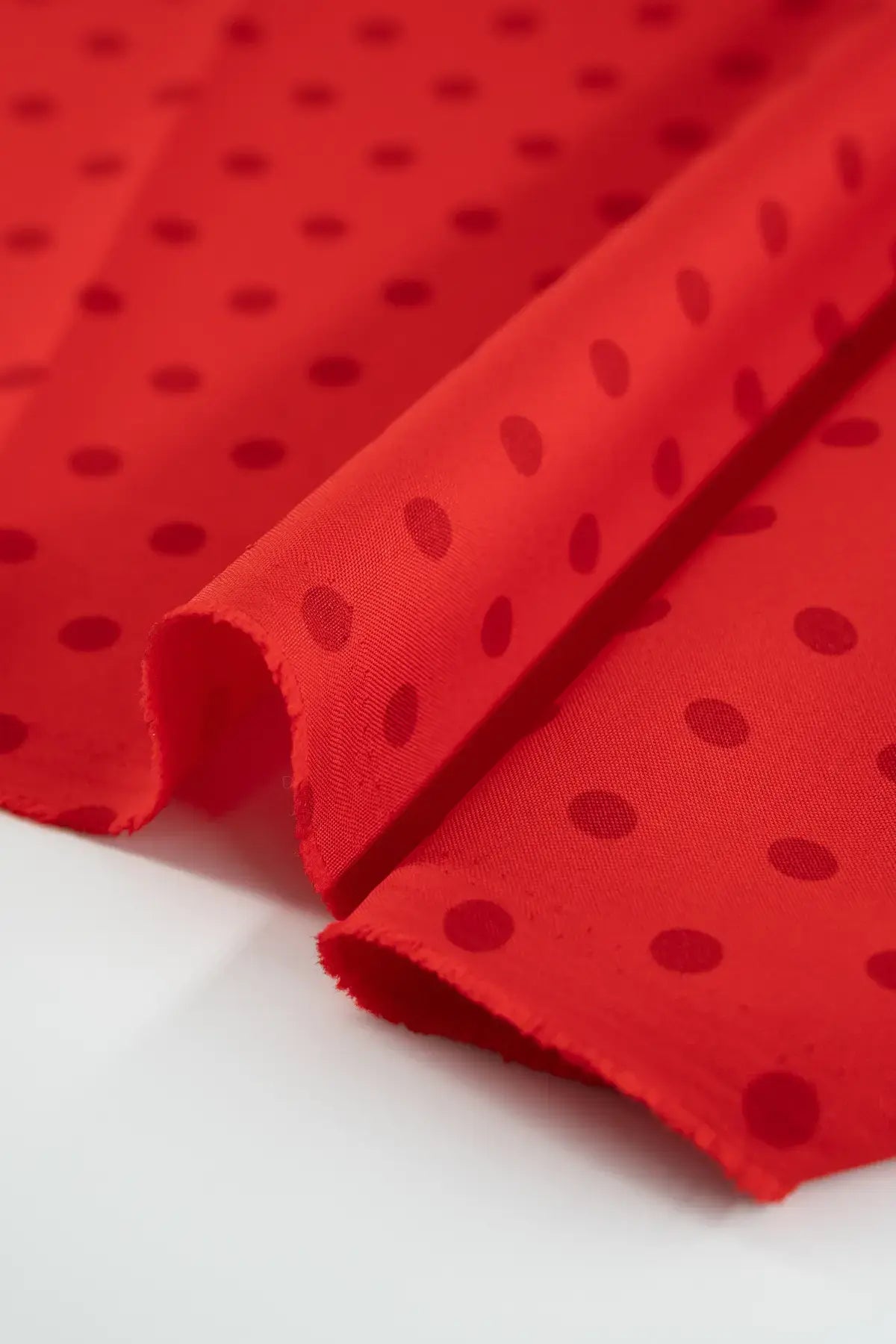 Strech alameda chinese red