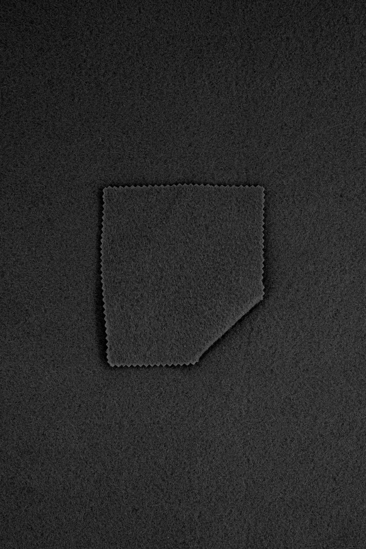Fieltro splash caviar