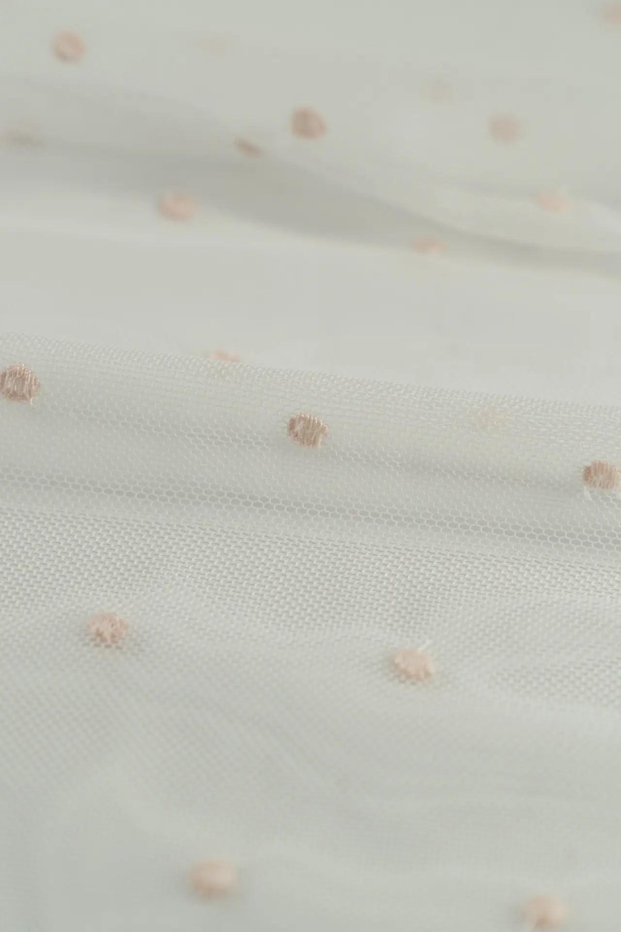 Tul bordado plumeti rosa cenefa estrecha