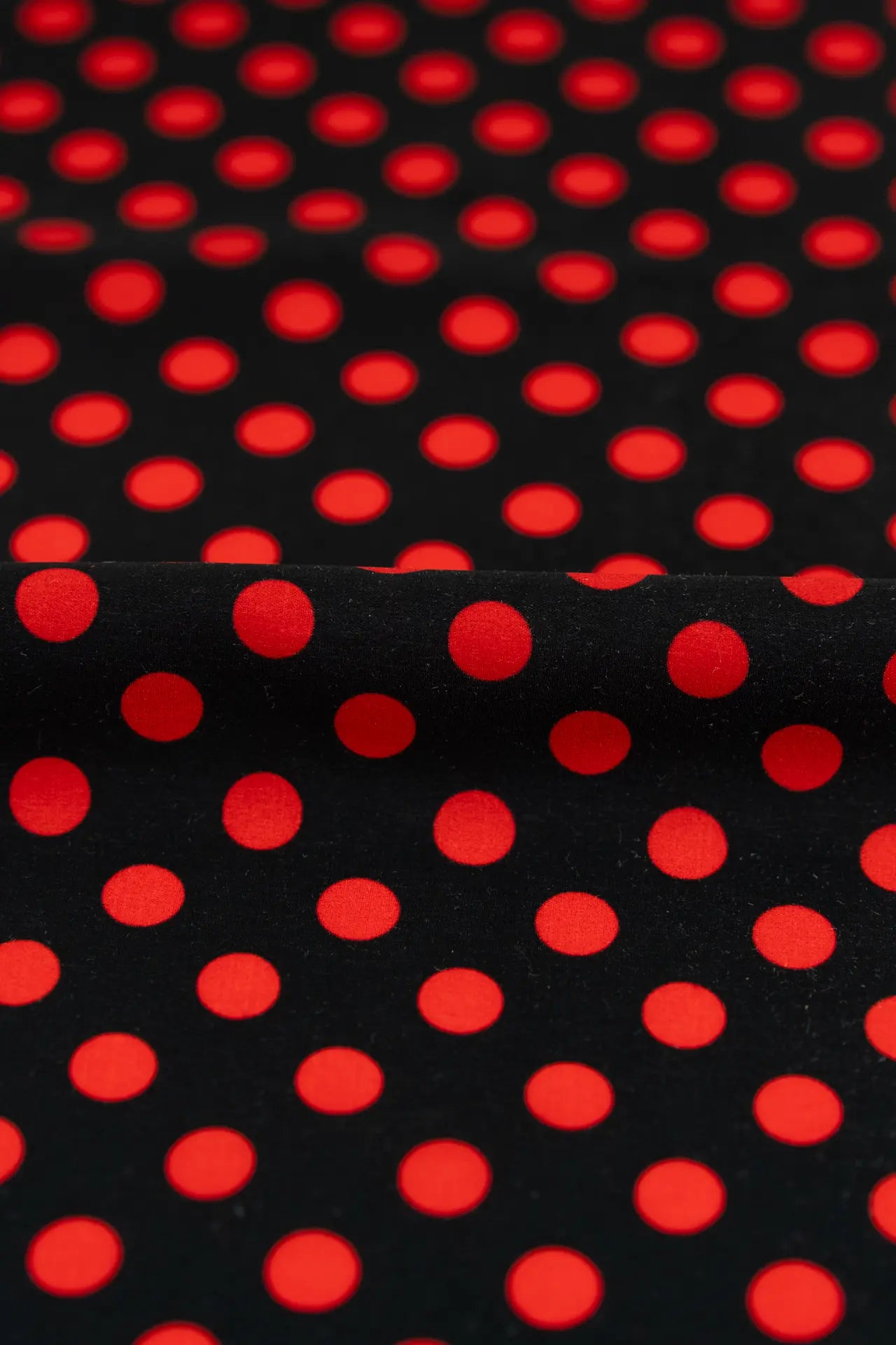 Tecnocrep negro y rojo