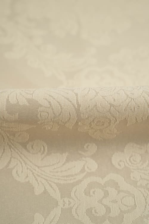 Tela color cruda con estampado