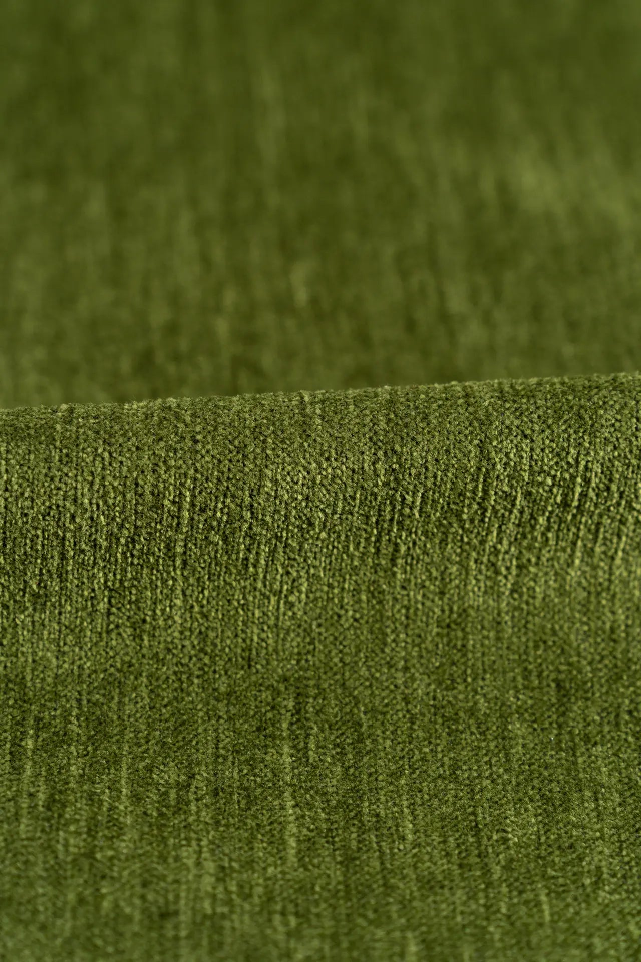 Chenilla sol verde