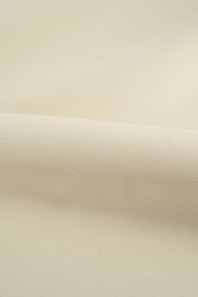 Oscurante liso crema