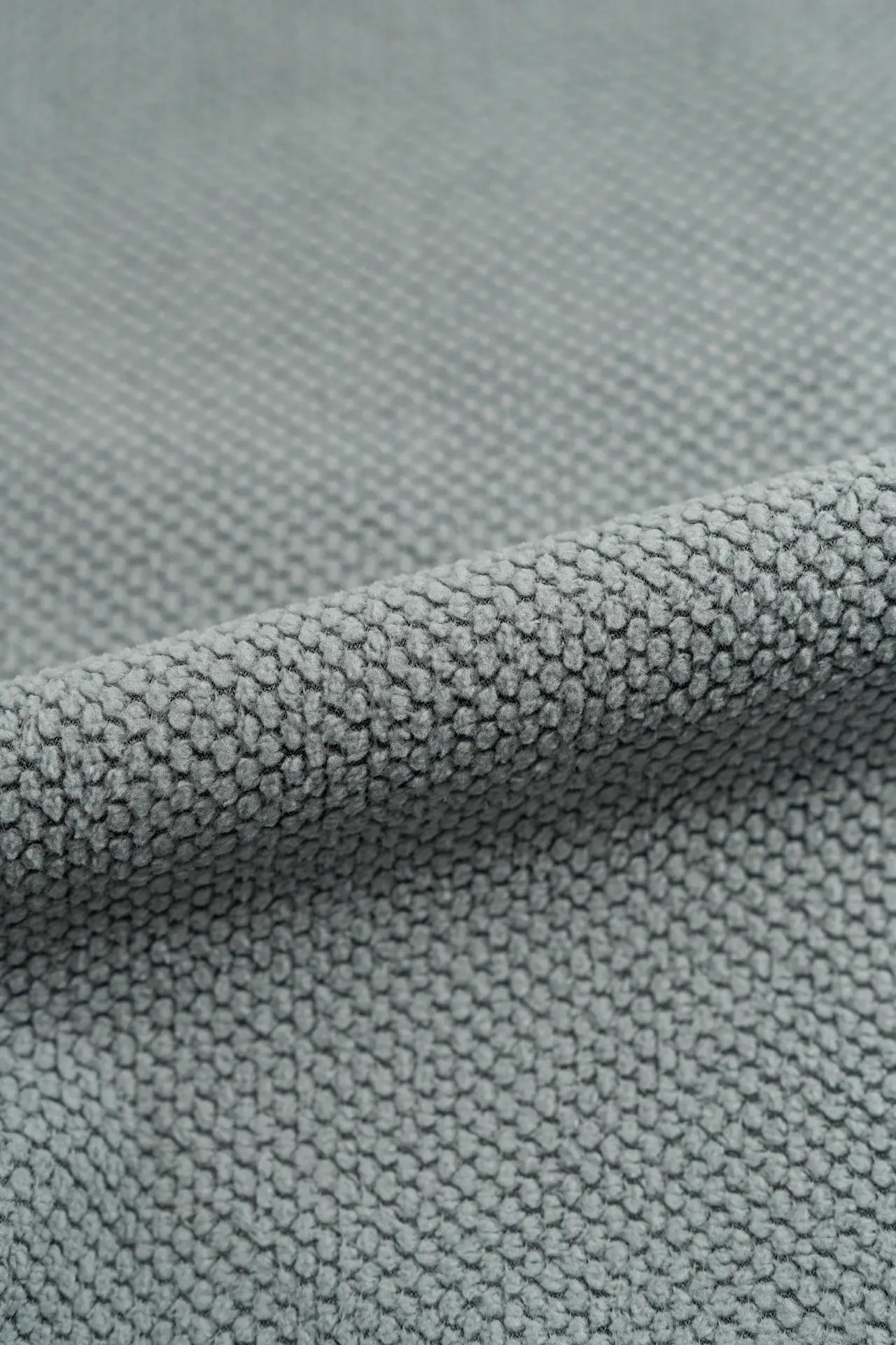 Tapicería gris