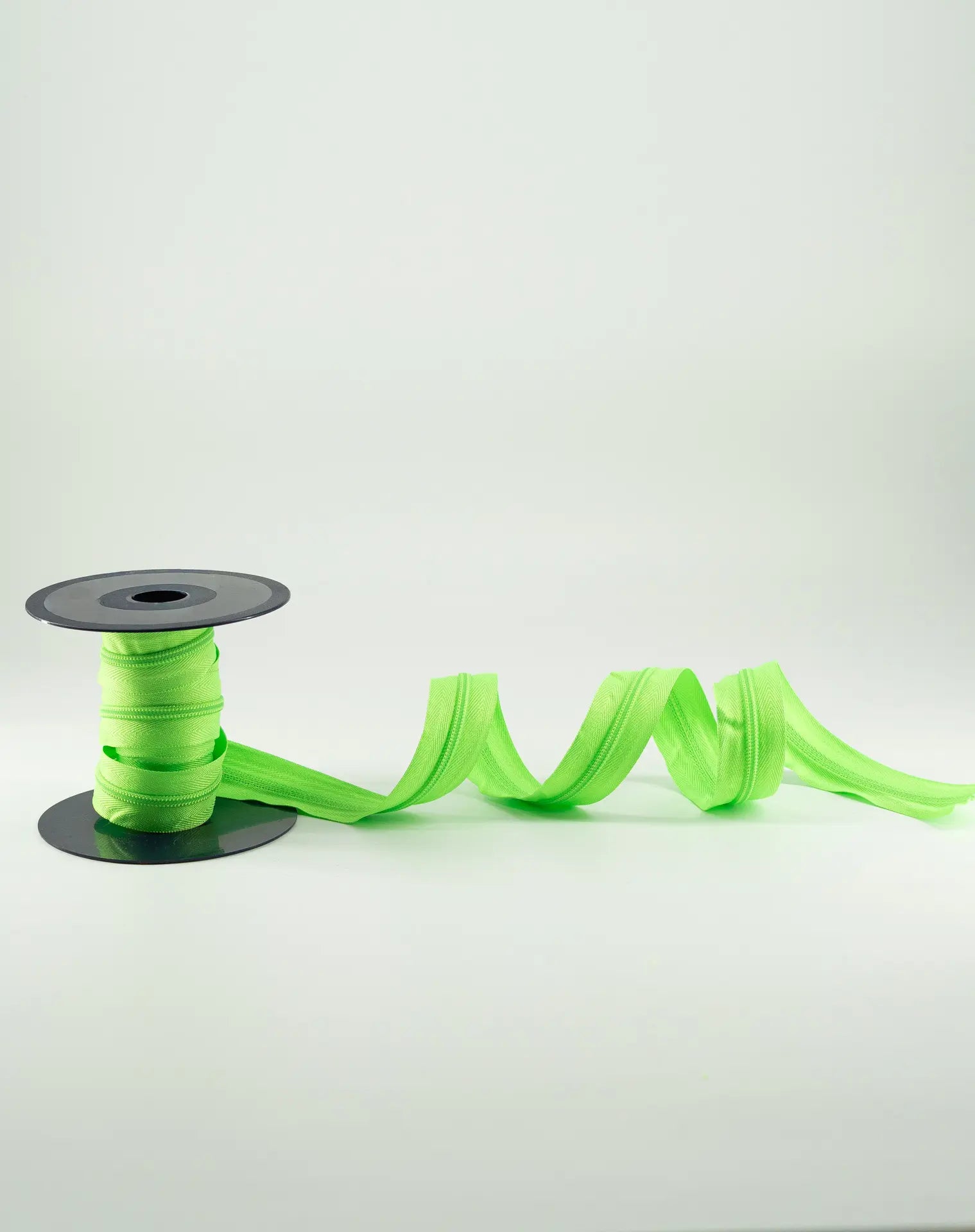 Cremallera continua verde fluor