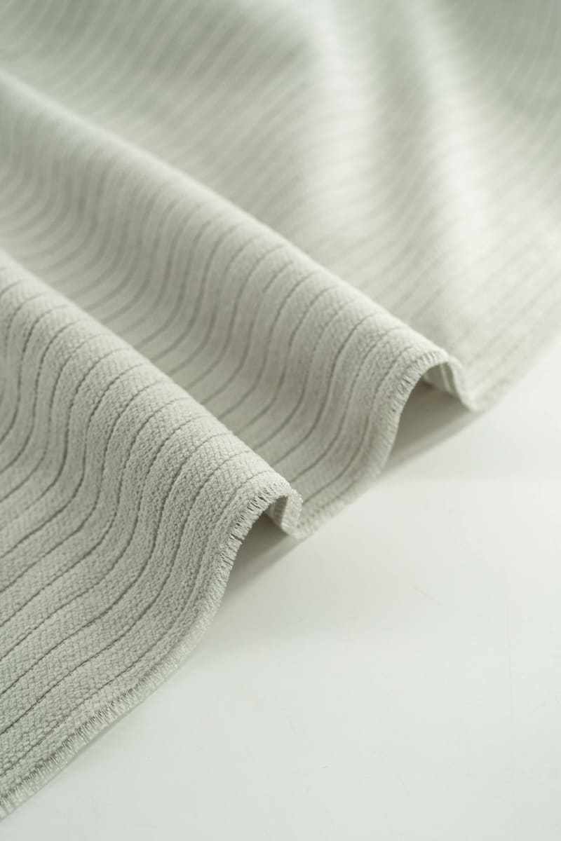 Chenilla liso gris suave