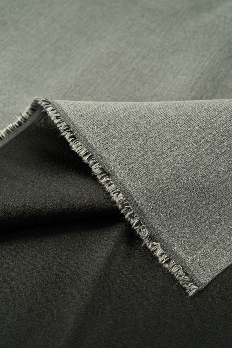 Chenilla liso gris