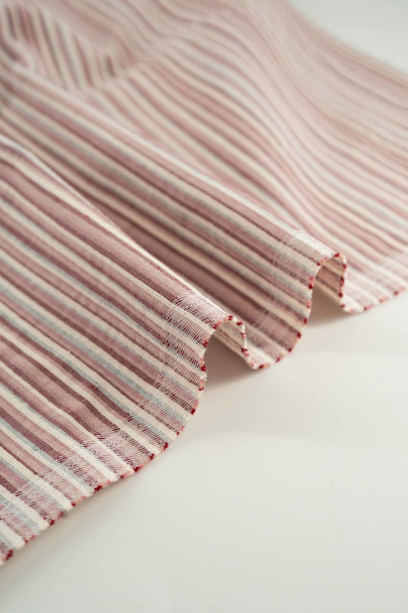 Jacquard rayas burdeos