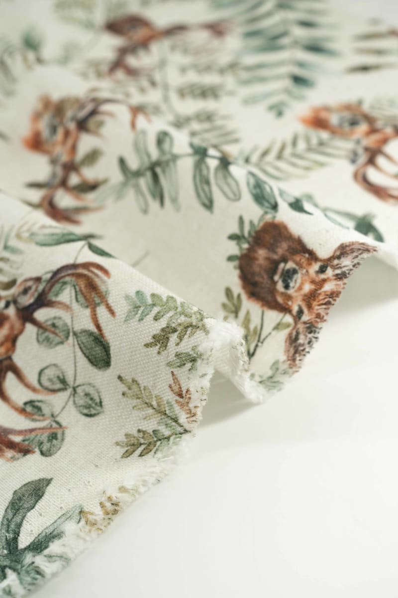 Loneta estampado plumas beige crudo