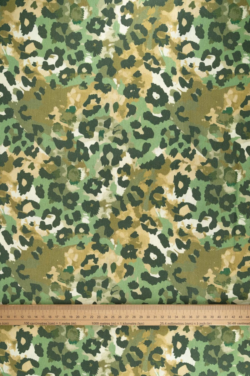 Loneta animal print verde menta