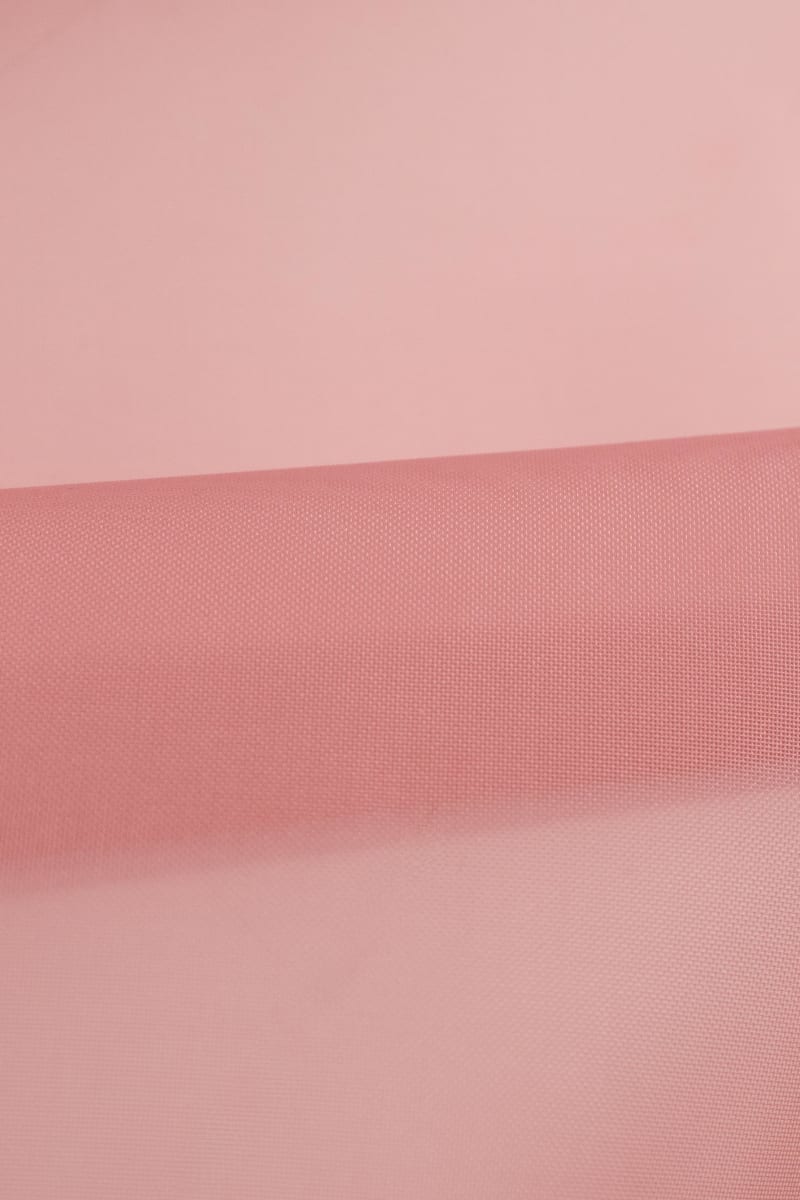 Organza liso rosa maquillaje intenso