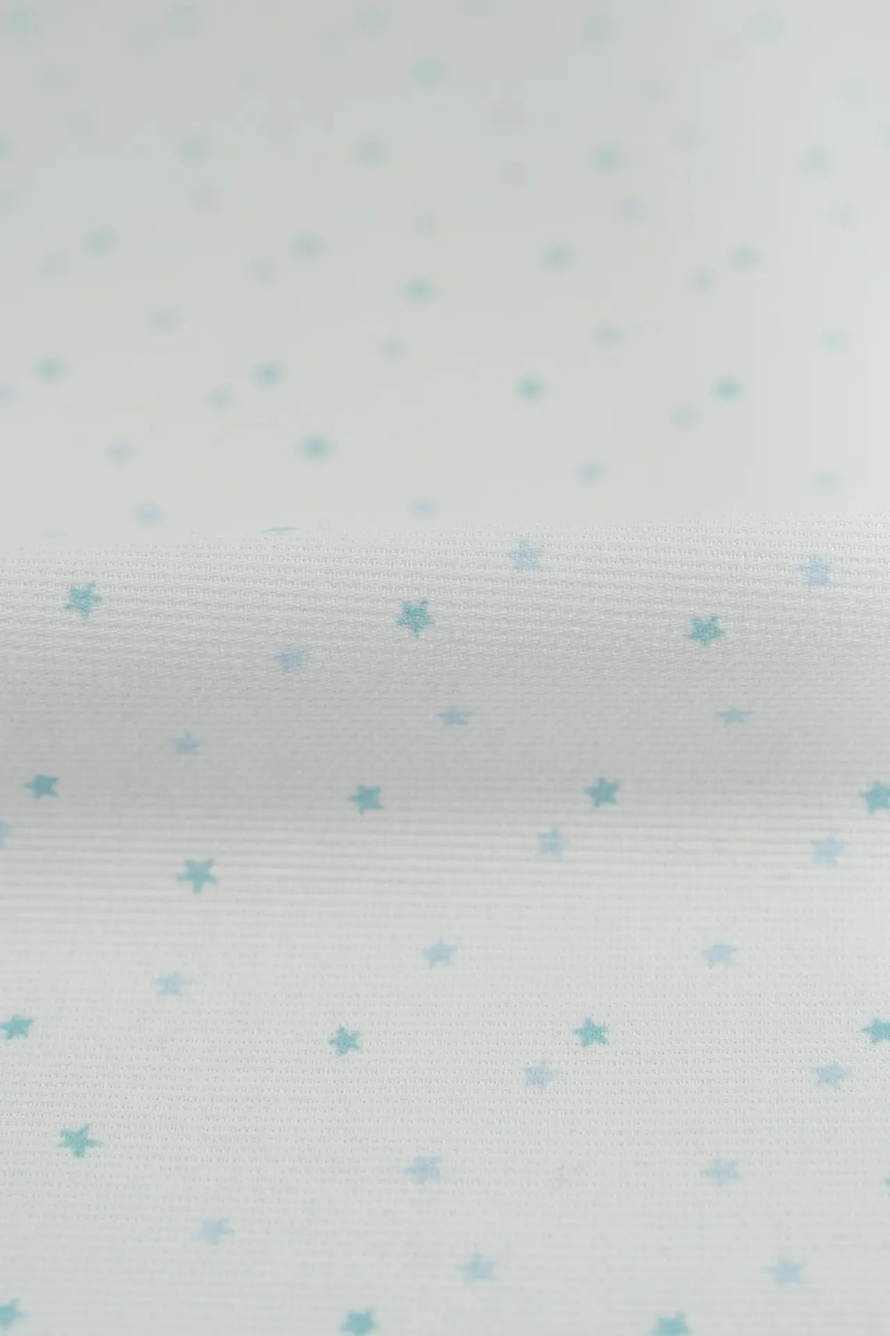 Pique estrellas azul