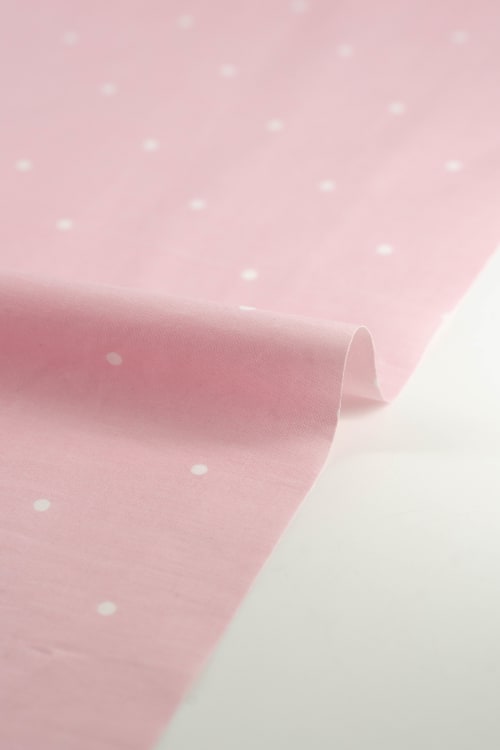 Popelin de lunares de 5mm pequeños color rosa empolvado