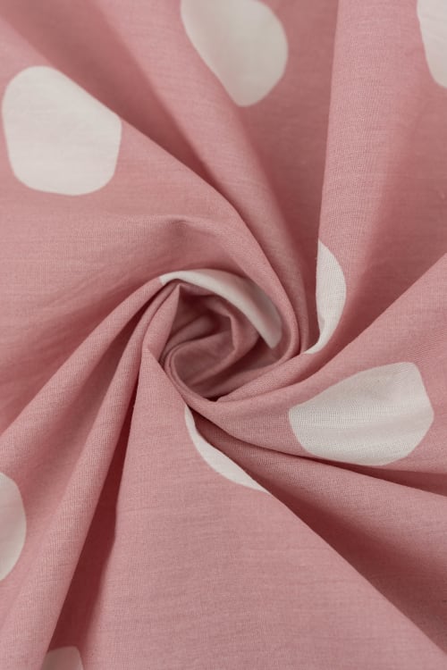 Popelin de lunares de 35mm color rosa maquillaje