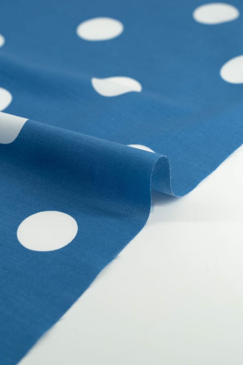Popelin de lunares de 35mm color azul noche