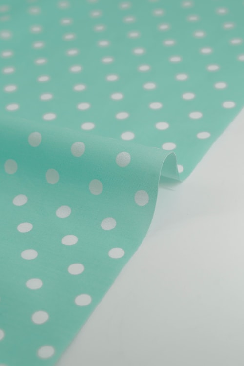 Popelin verde agua con lunar blanco de 8mm
