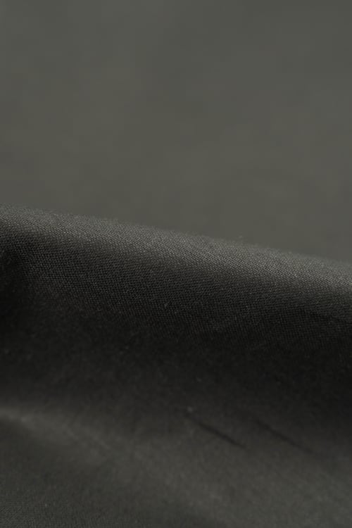 Tela color negra lisa