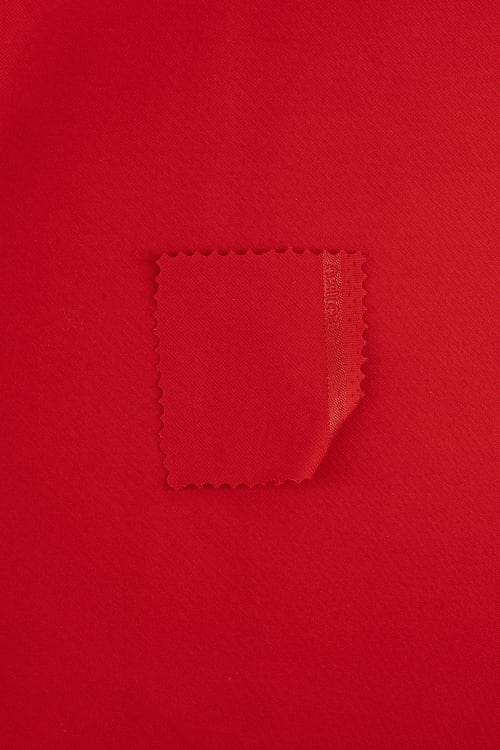 Tela color roja lisa