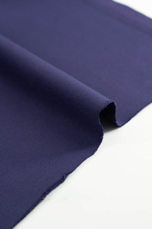 Tela color morada lisa