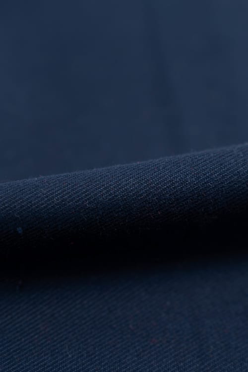 Tela color azul marino lisa