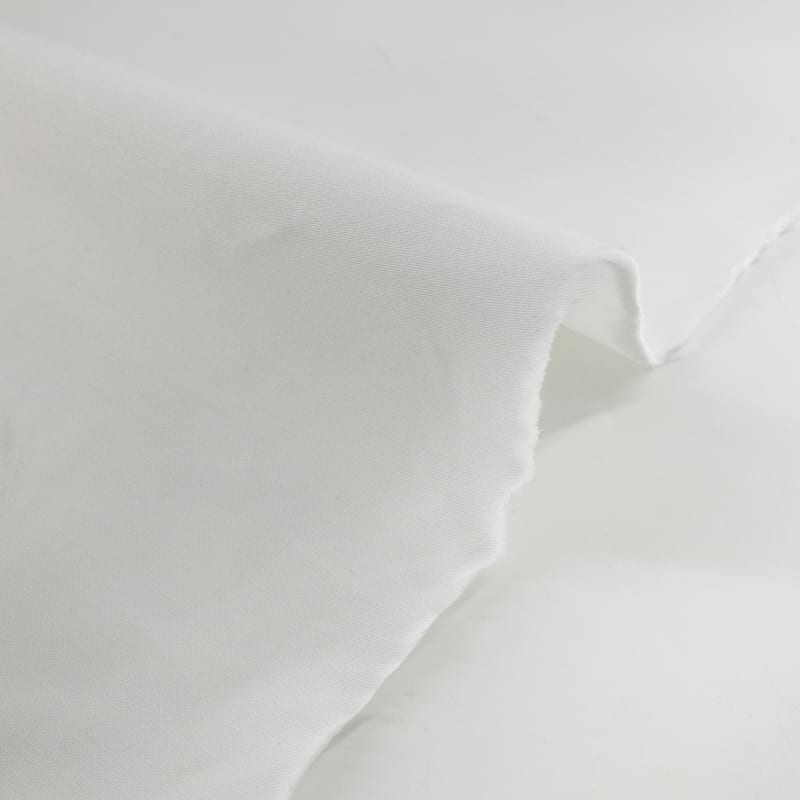Satén liso blanco neutro