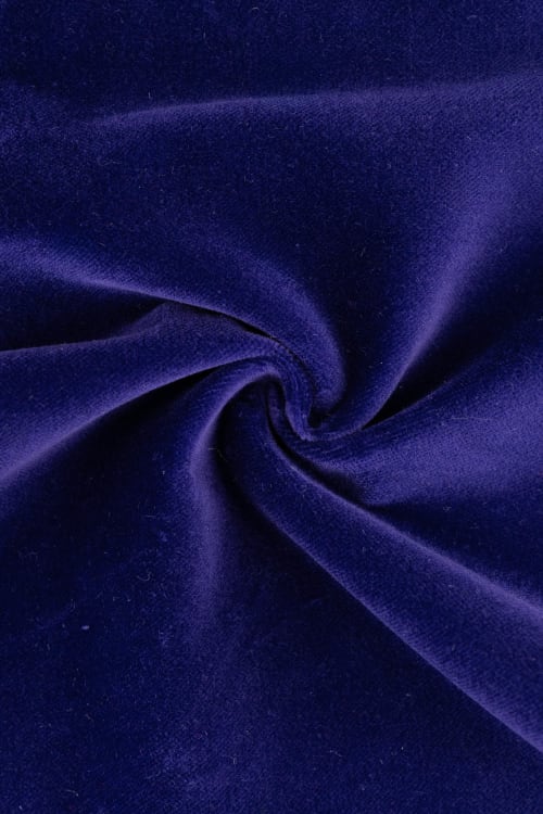 Terciopelo color morado 