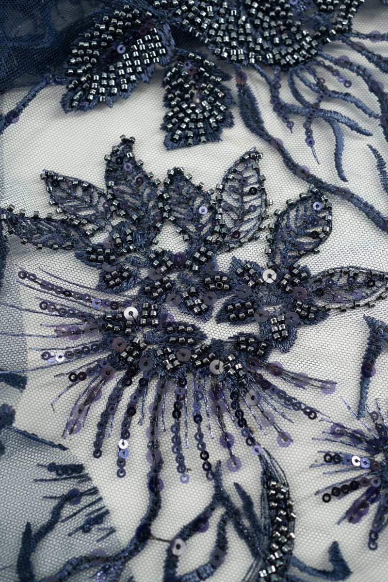 TUL bordado  lentejuelas azul marino
