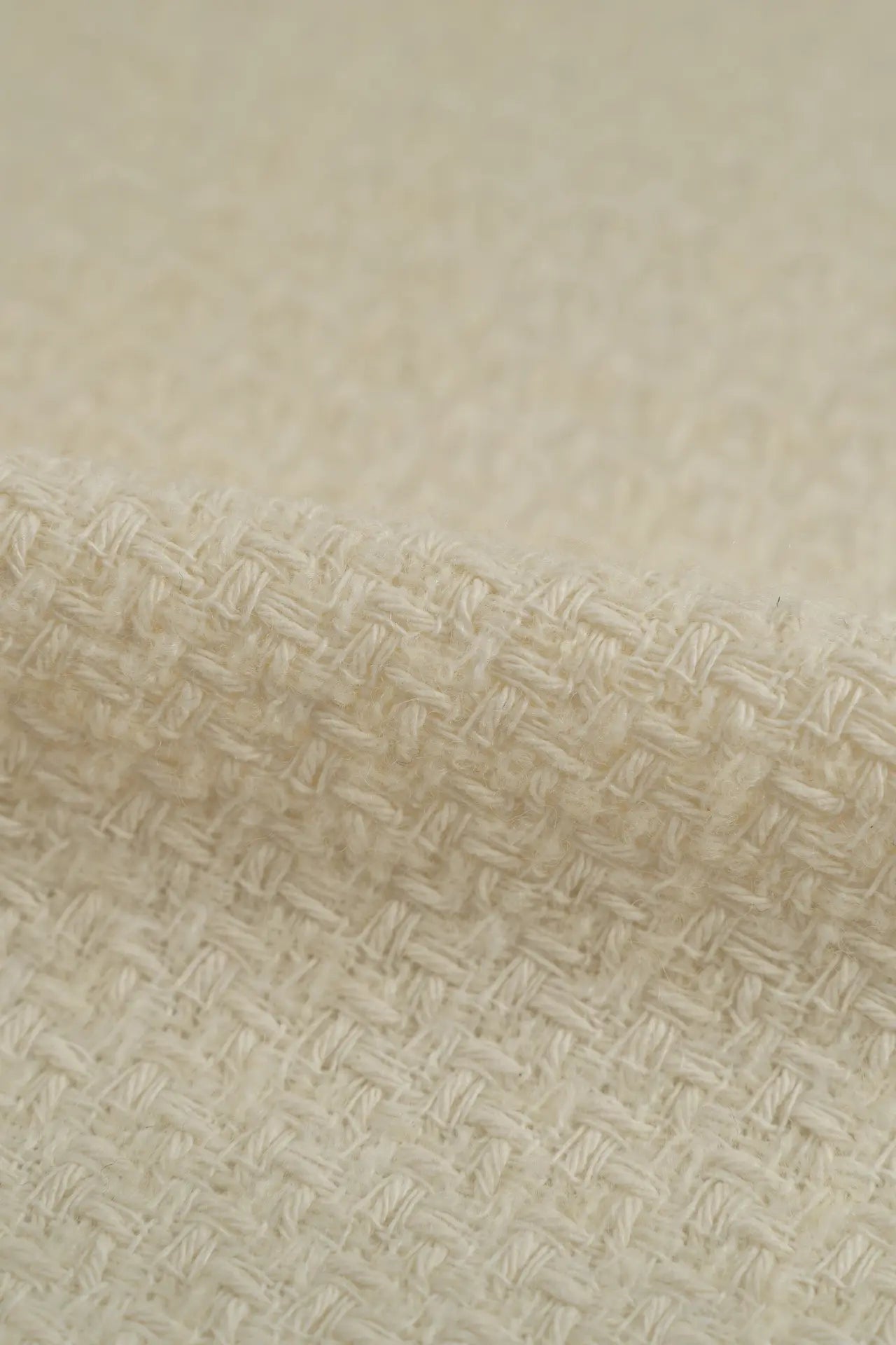 Tweed Marshmallow
