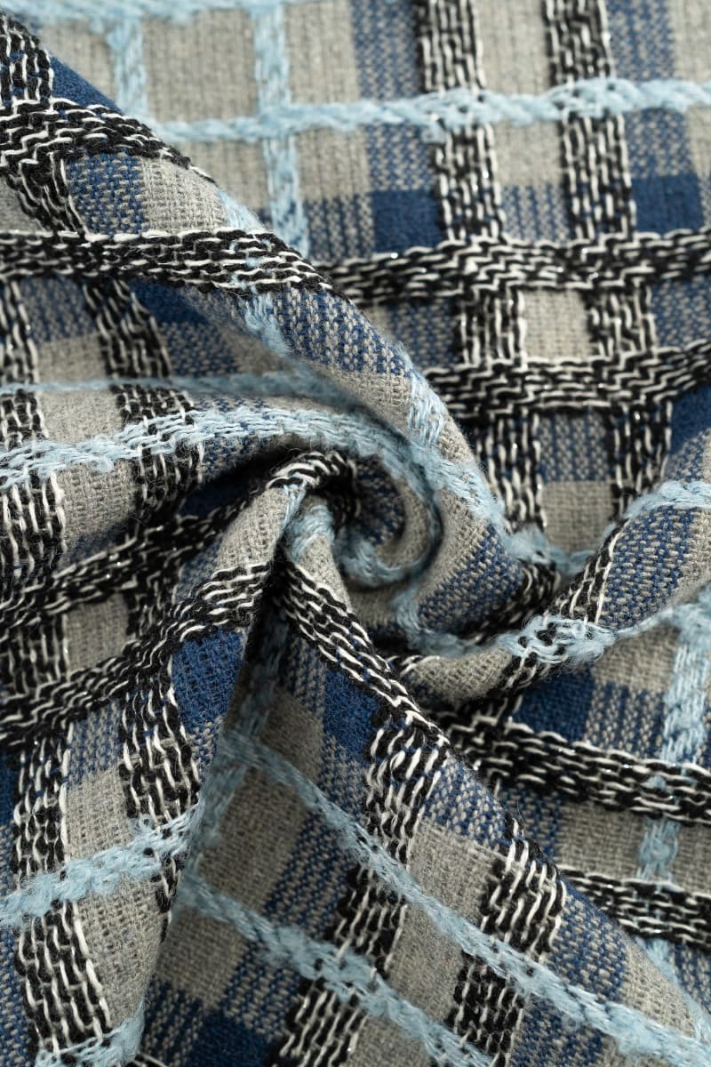 Chanel cuadros gris claro