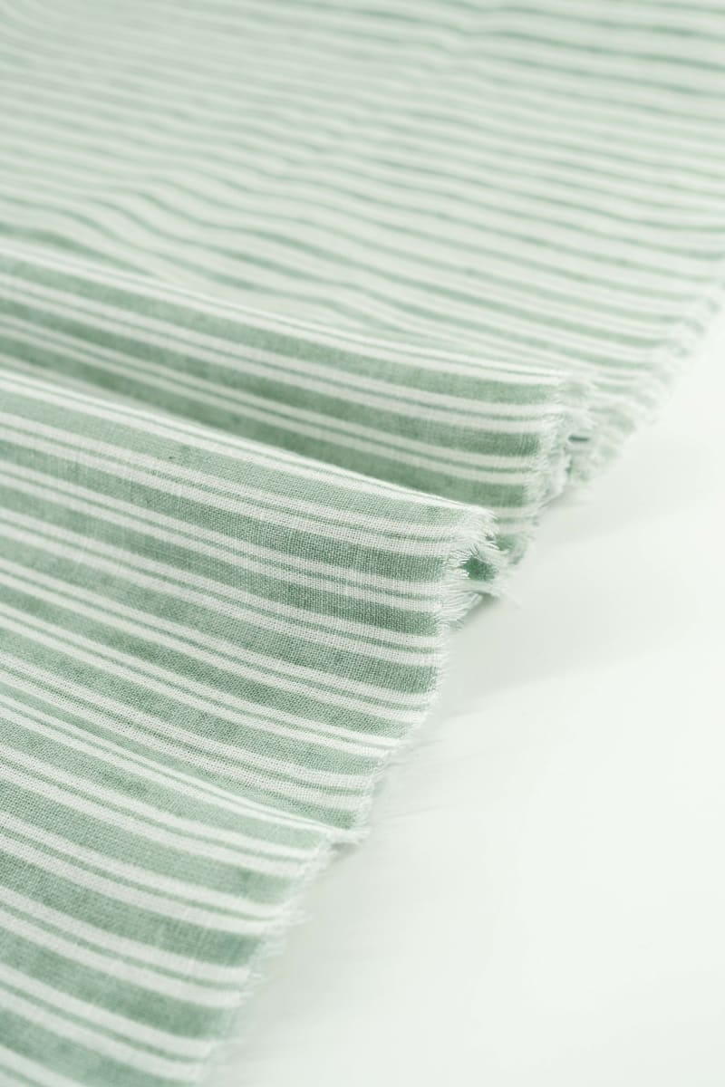 VISCOSA viscosa con lino rayas verde empolvado