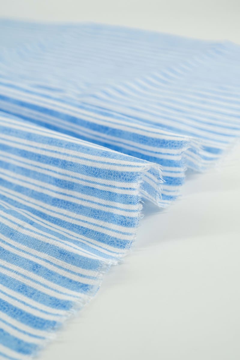 VISCOSA viscosa con lino rayas azul