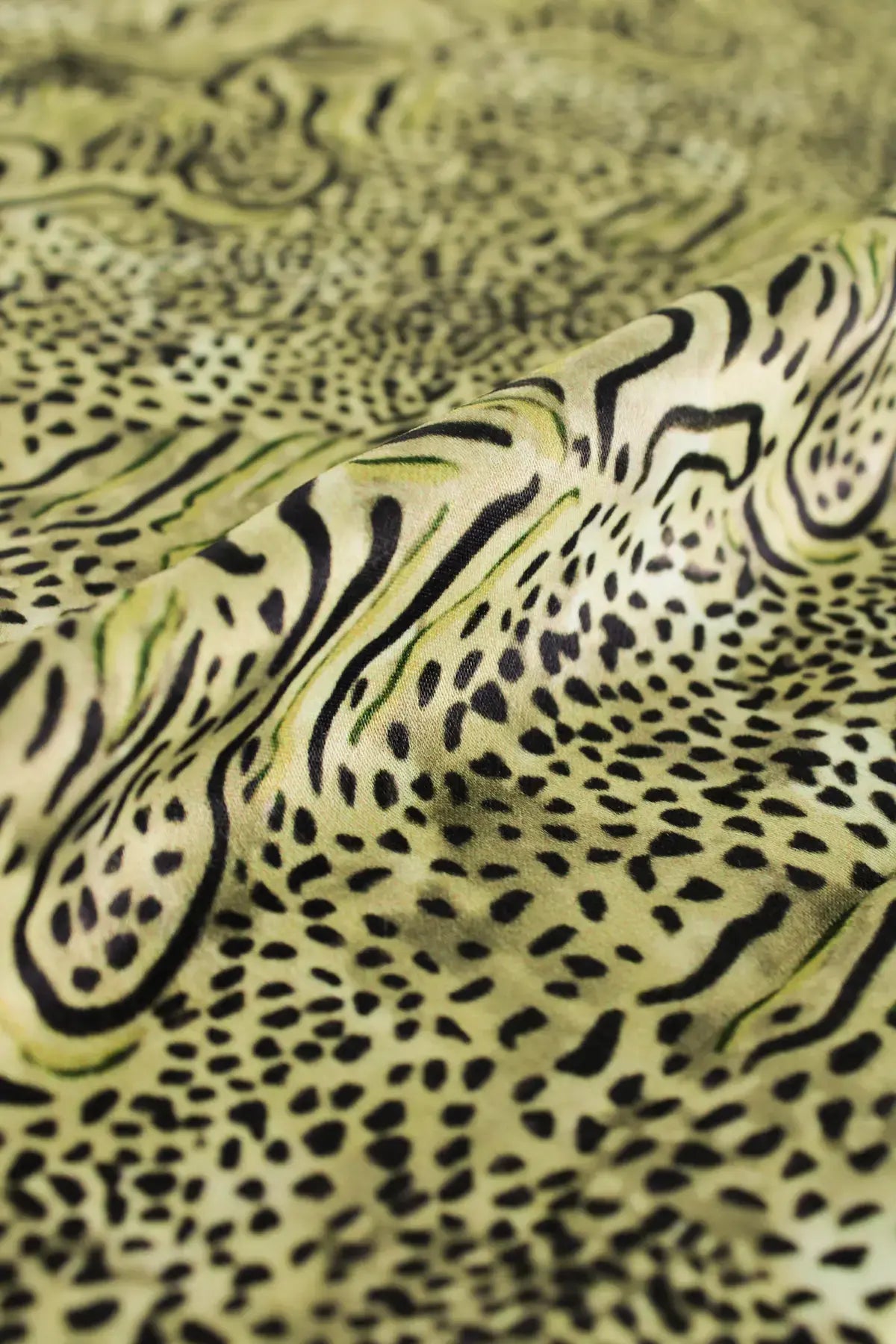 Viscosa pez león twill