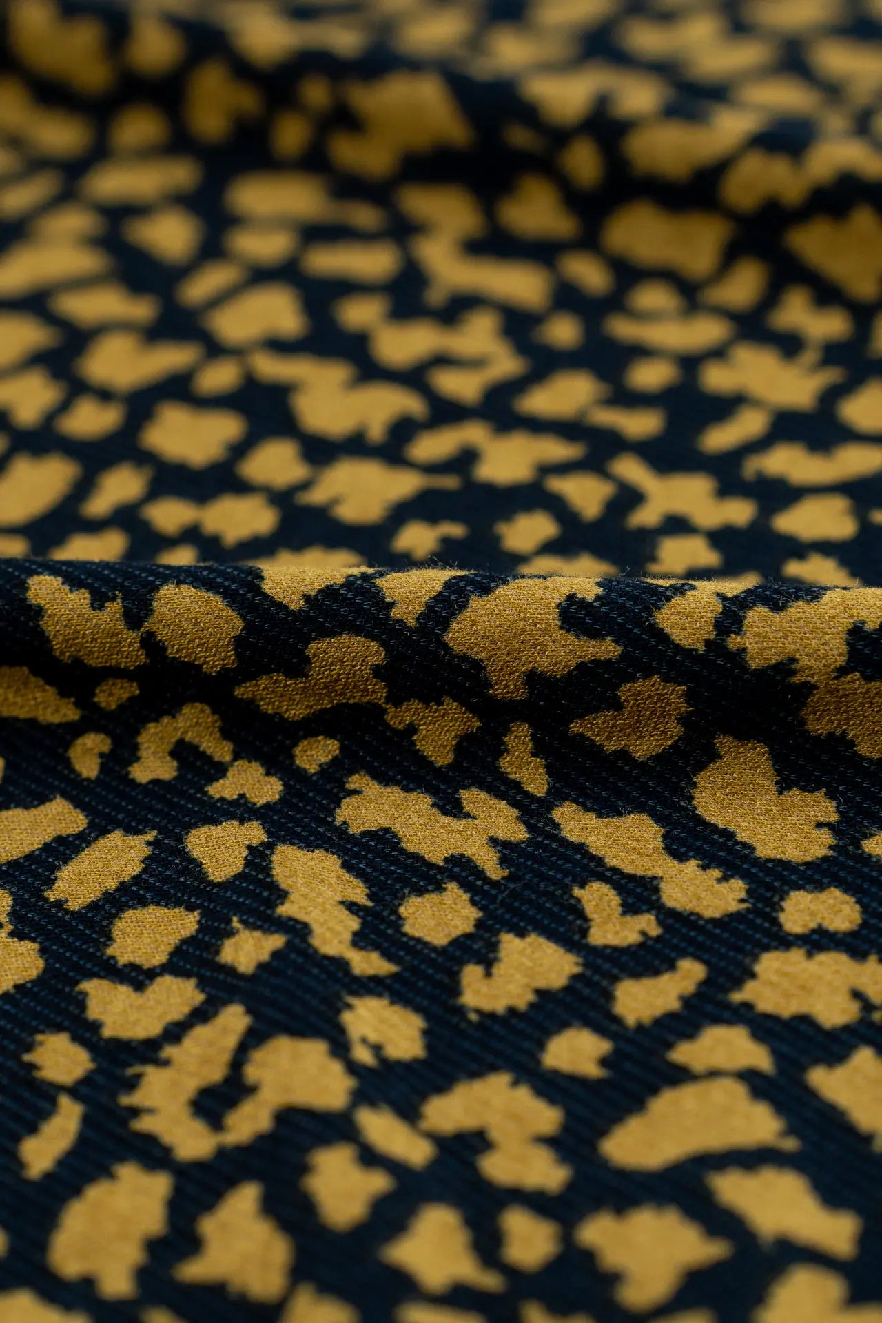 Viscosa leopardo mostaza