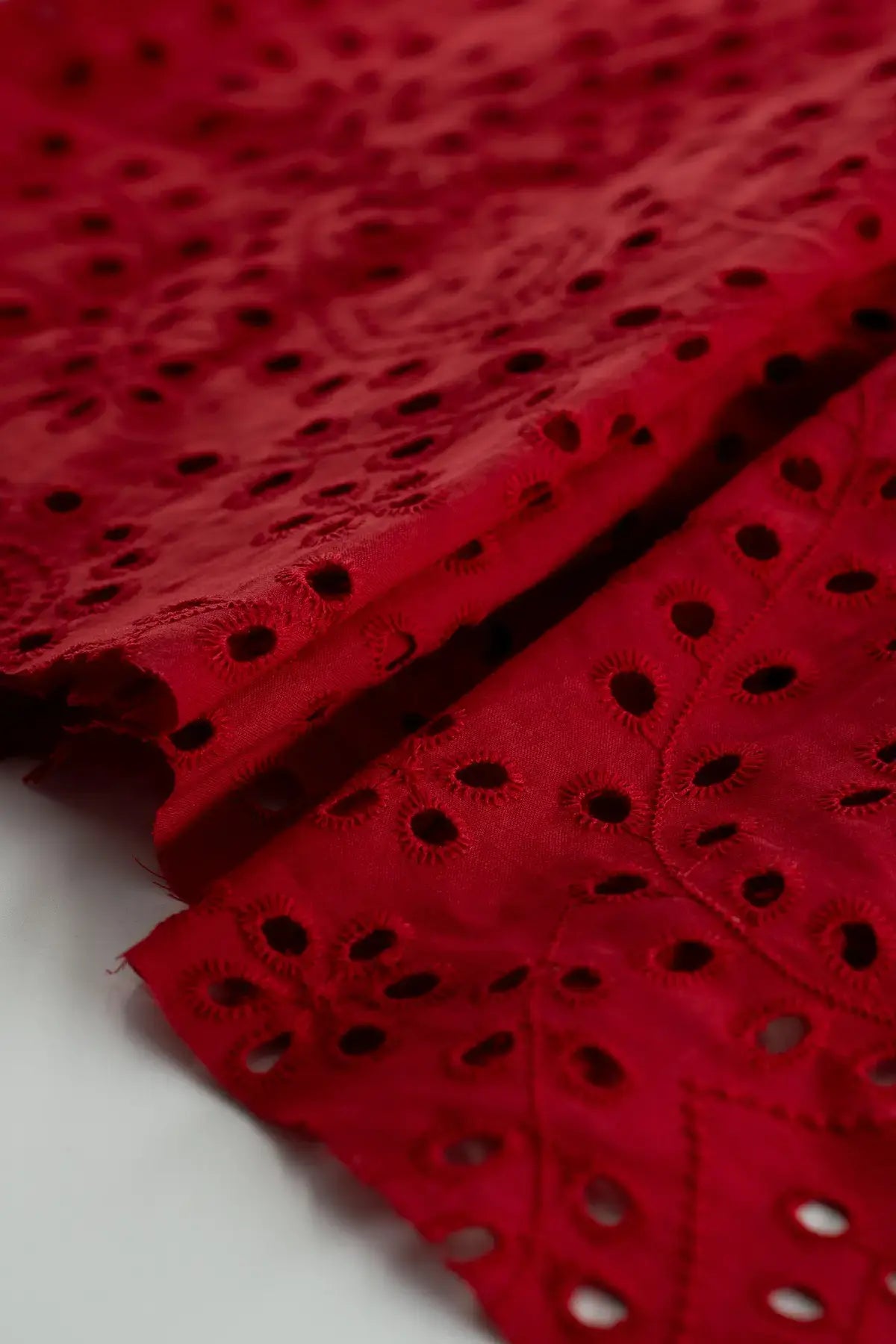 Perforado malmo  mars red