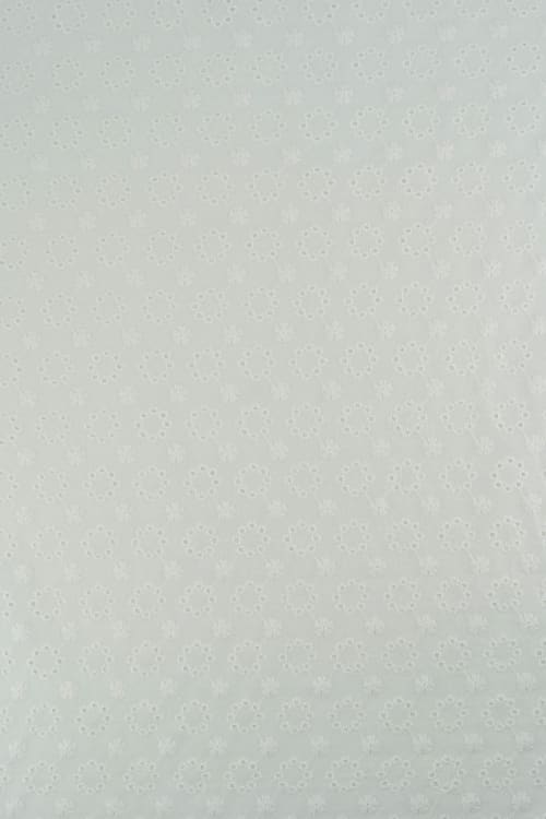 Perforado blanco bangalore
