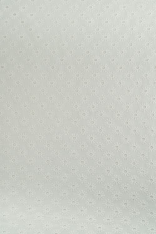 Perforado algodón blanco bombay