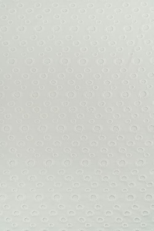 Perforado algodón blanco jabalpur