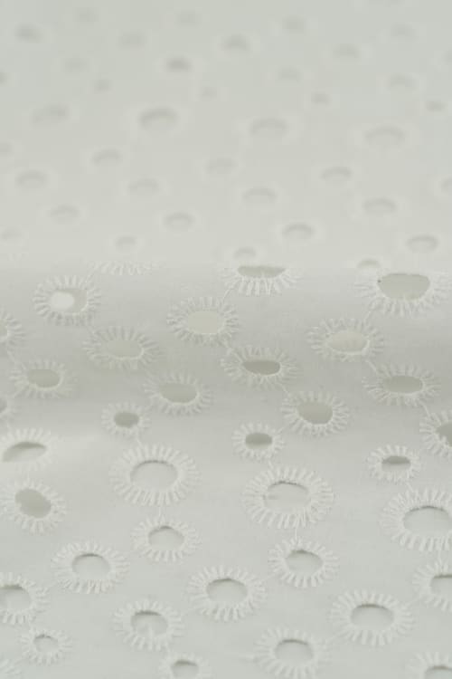 Perforado algodón blanco jabalpur