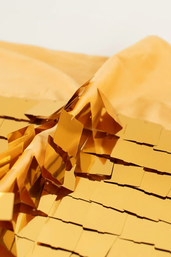 Lentejuela splash rich gold