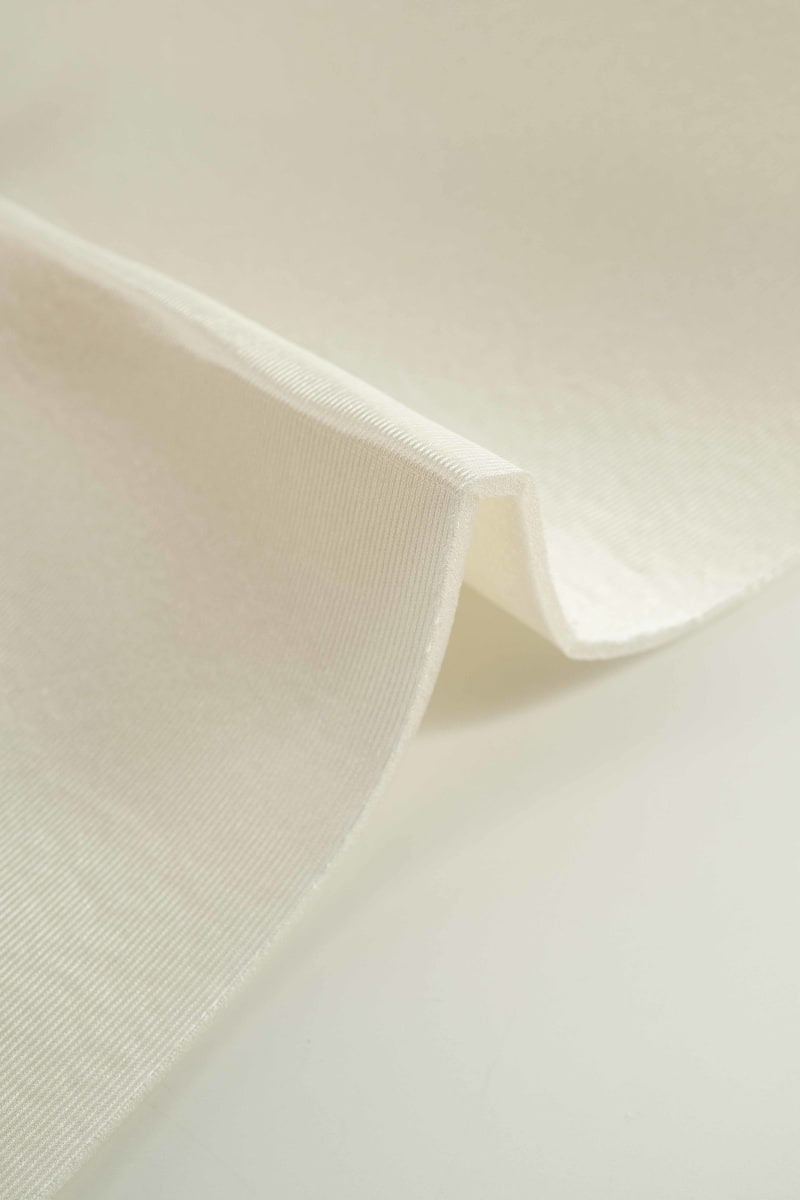 Foam liso blanco
