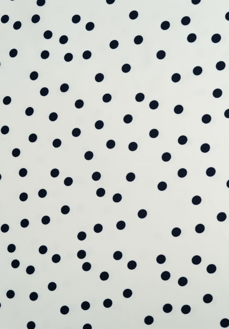 Koshibo lunares negros con fondo blanco 