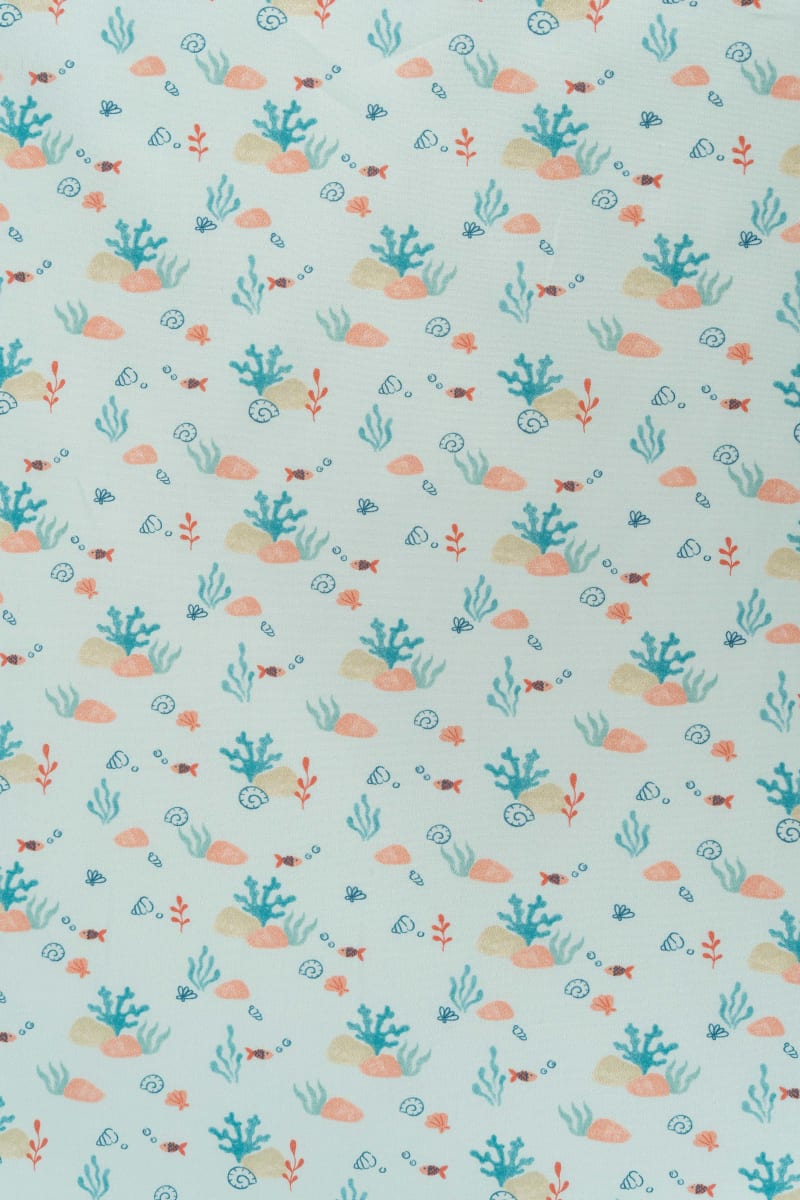 Tejido infantil con estampado marino. 