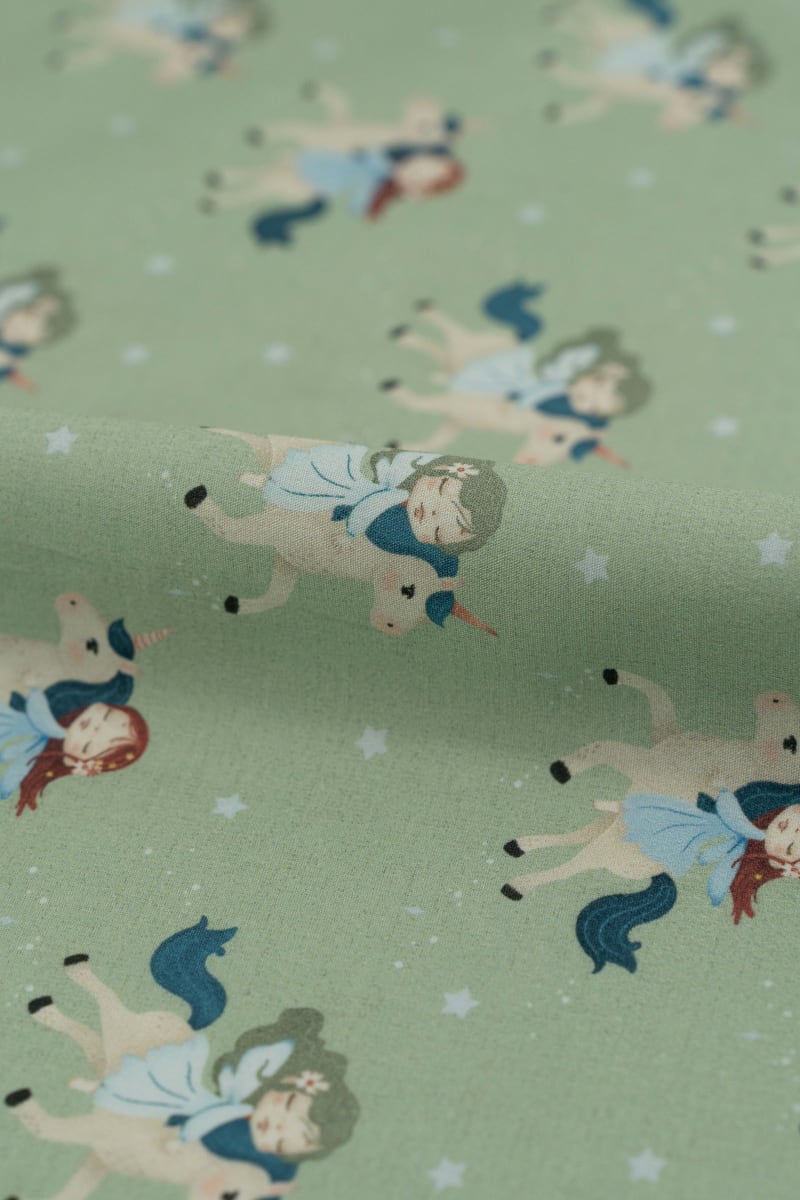 Tejido infantil con estampado de unicornios