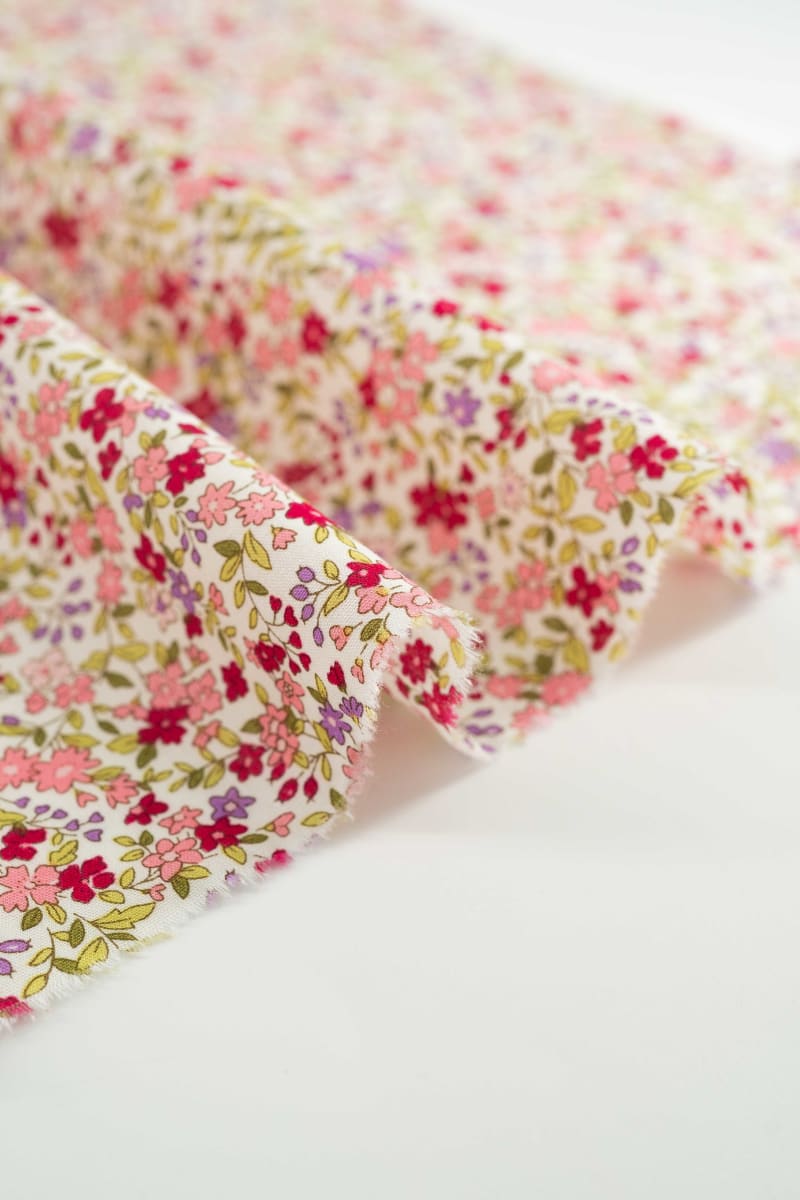Popelín floral flores liberty frambuesa