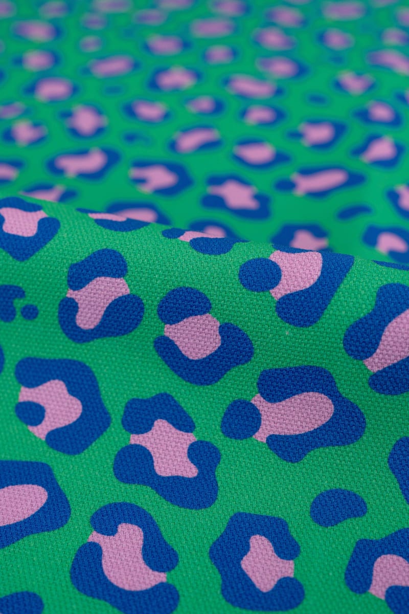 Semipanamá animal print leopardo azulina