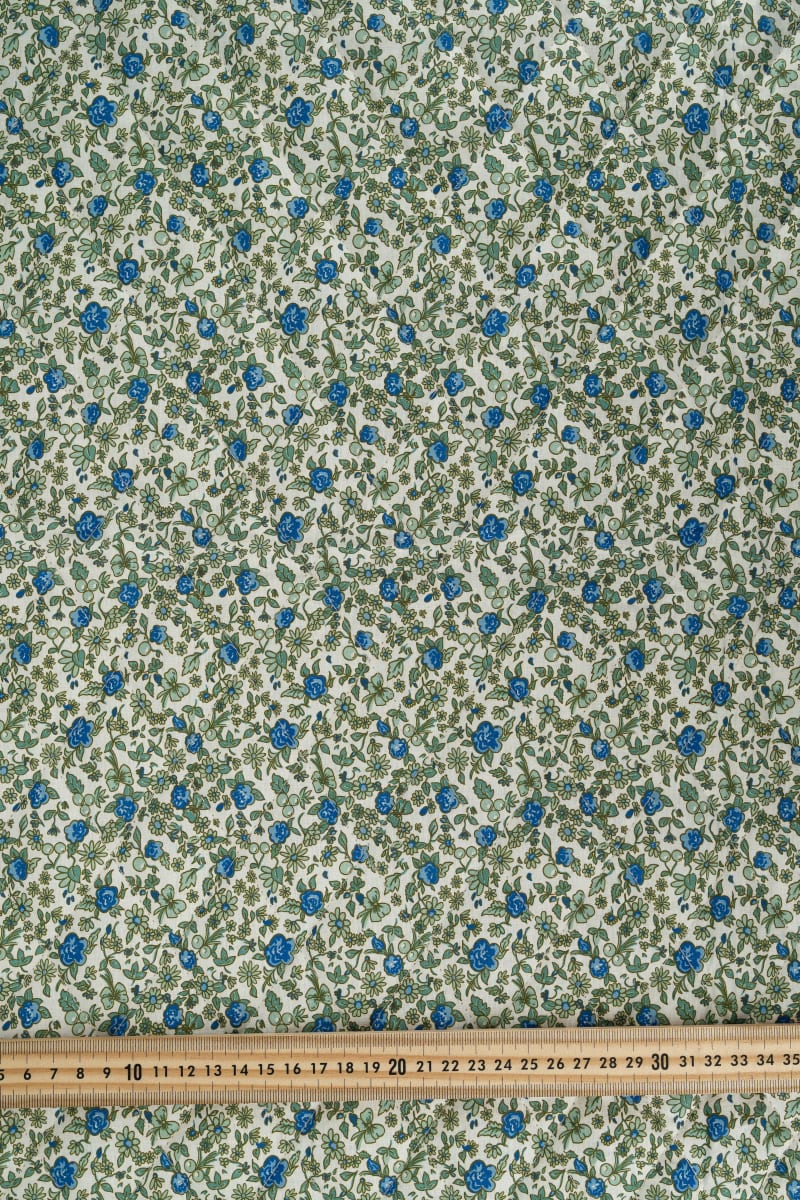 Acolchado estampado flores liberty azul azulina