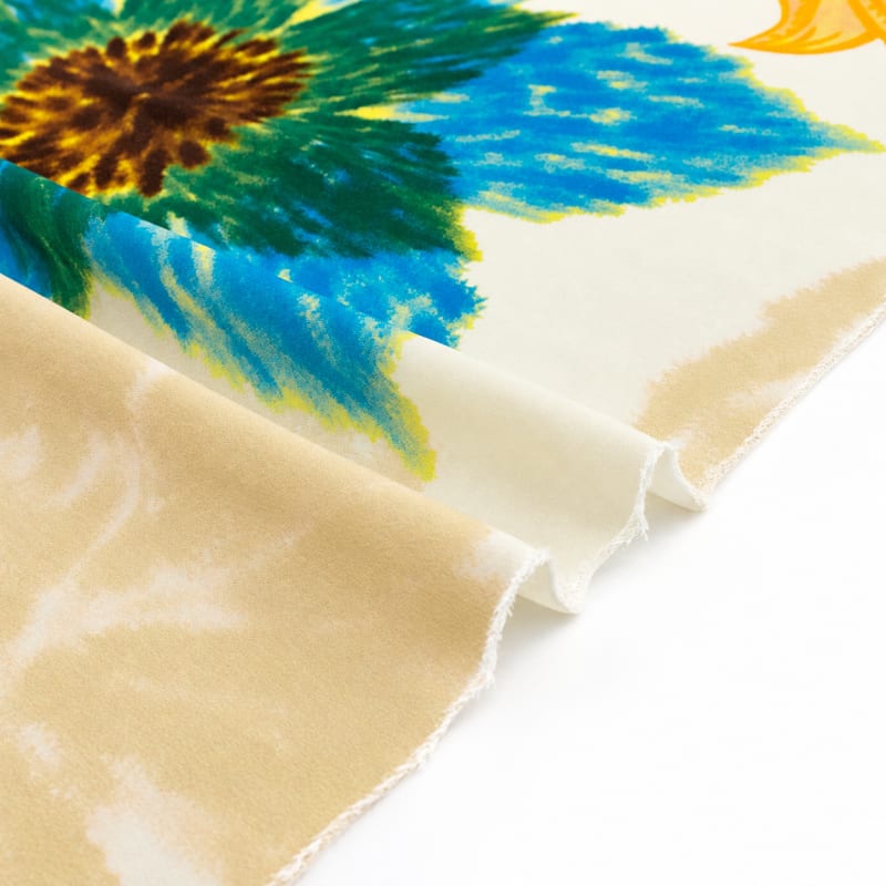Satén floral beige